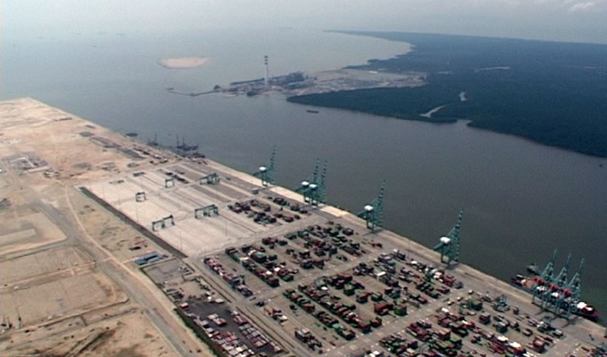 PTP Berth 9 & 10 wharf construction