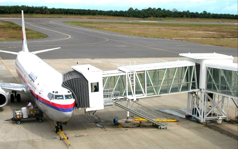 Tawau Airport runway and taxiway